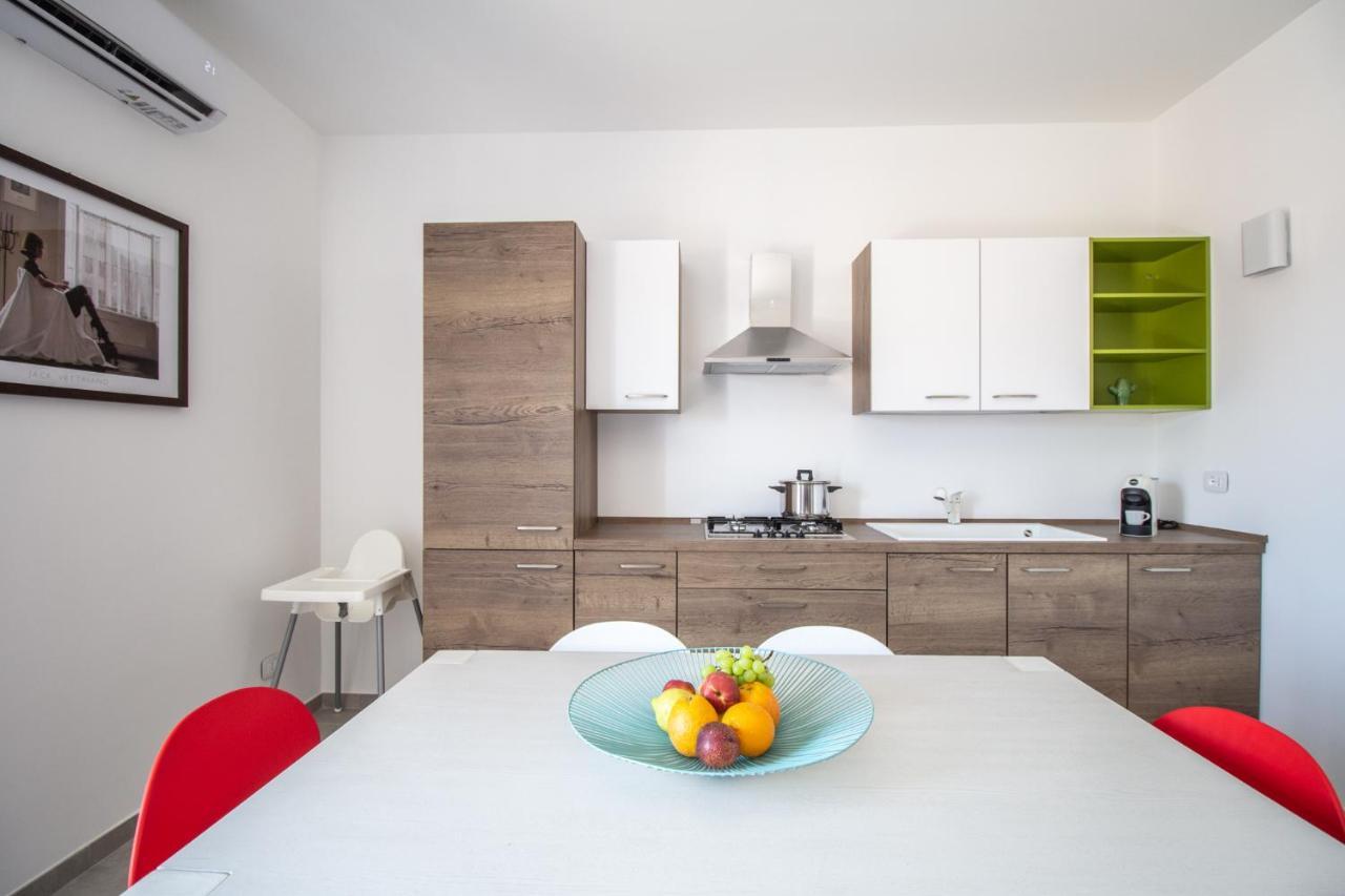M'Place Apartments Palermo Exterior photo